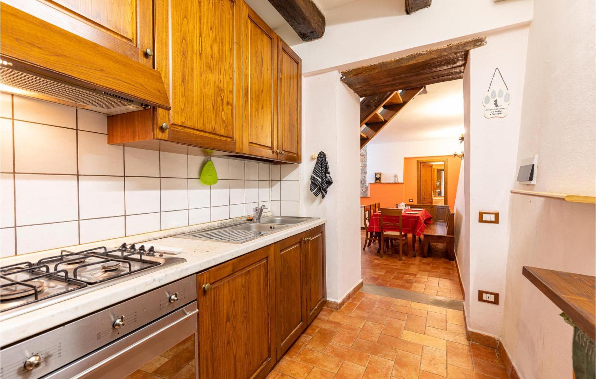 Awesome Home In Marliana With Kitchenette Exteriör bild