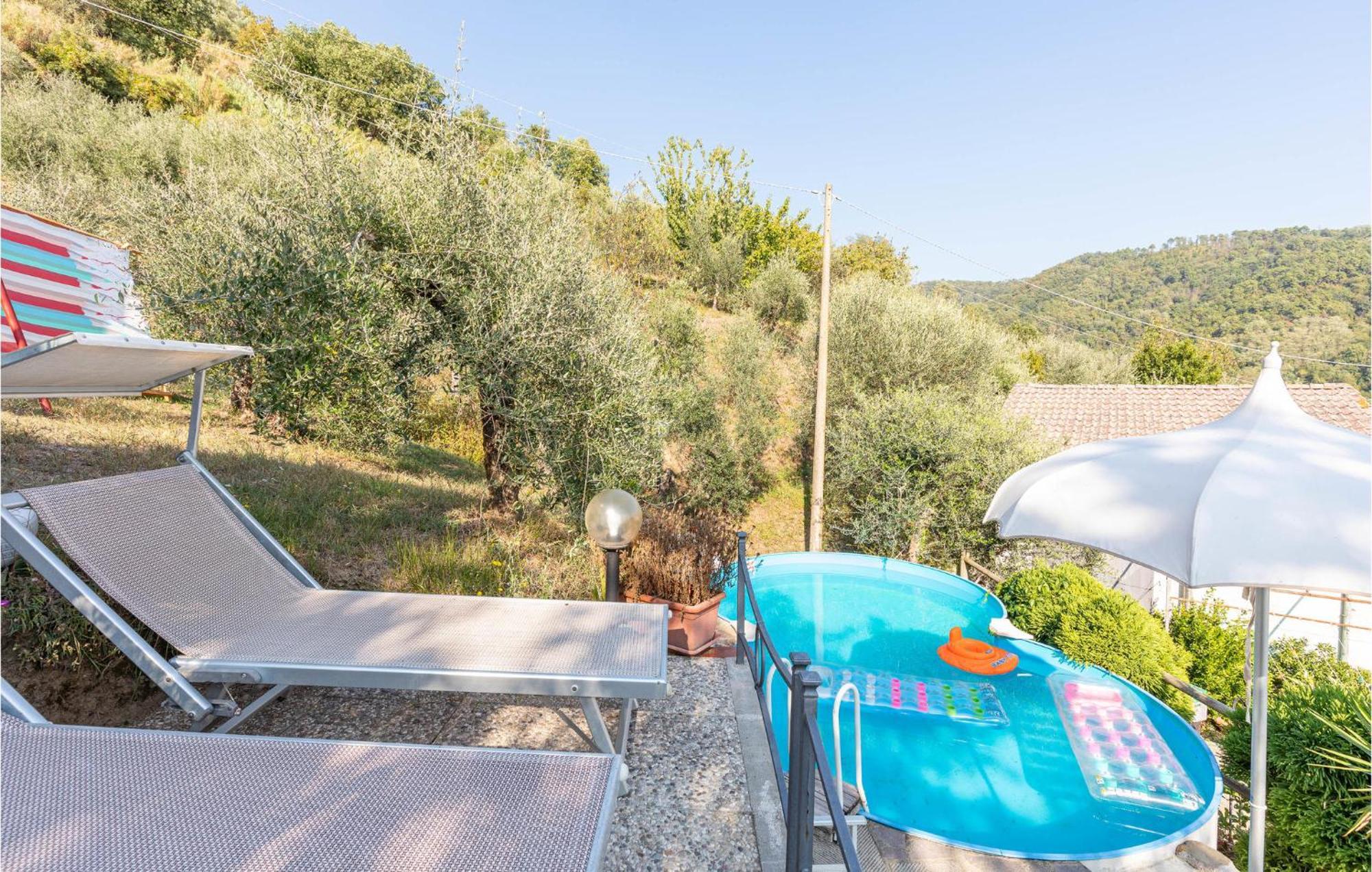 Awesome Home In Marliana With Kitchenette Exteriör bild